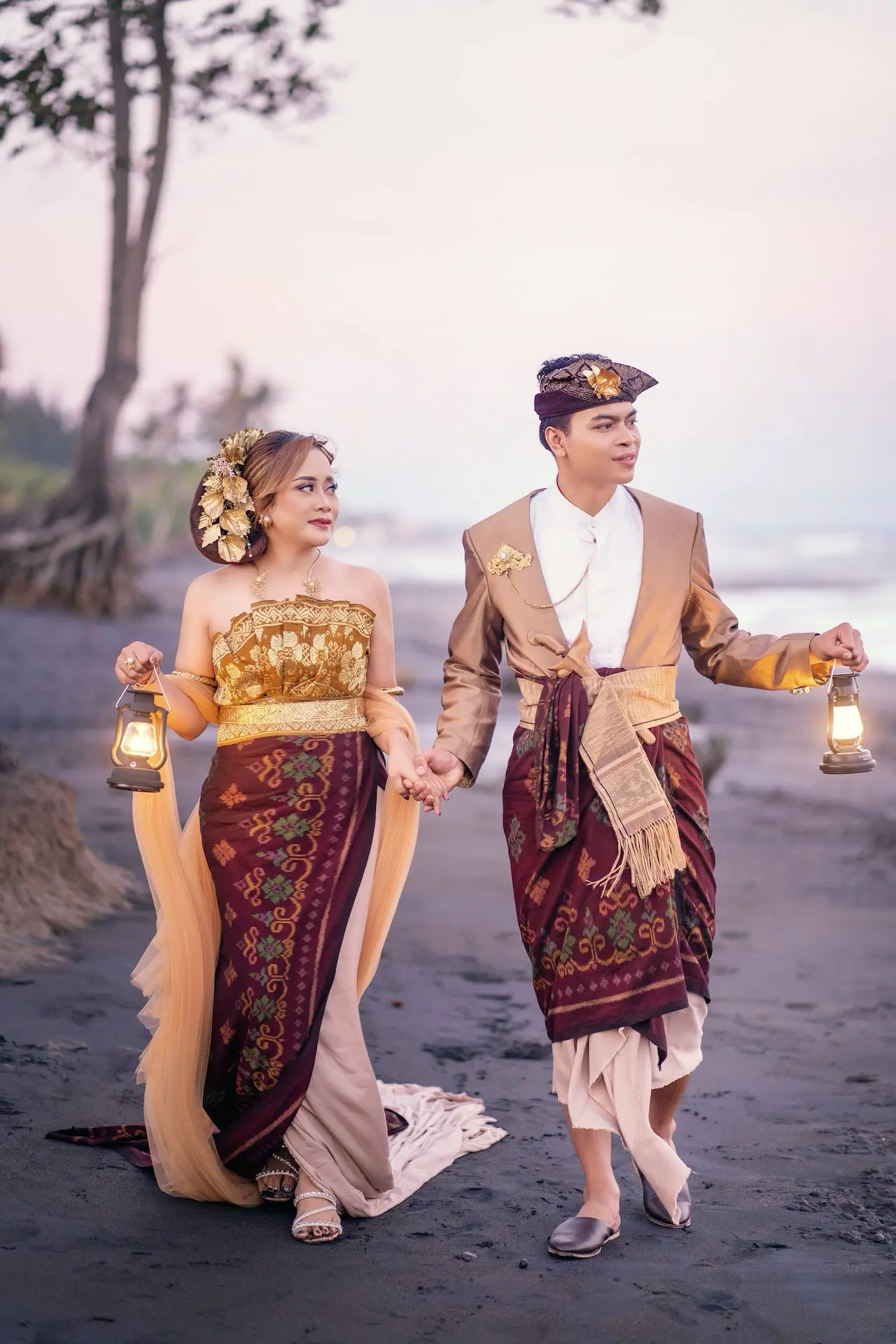 Megantara & Aryani 13